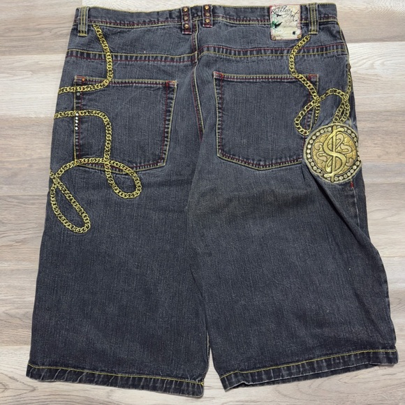 Ruthless Art chain jorts - Picture 1 of 9
